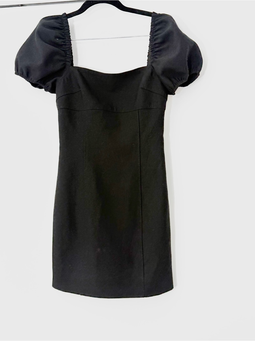 Cinq a Sept Black Havana Mini Dress Puff Sleeve Sz 0 Minimalist Classic Luxury - Picture 3 of 8